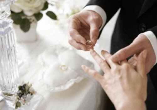 东莞市出轨调查：婚内财产分割协议样本（格式）